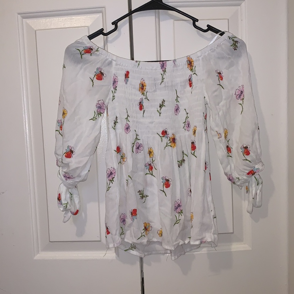 Floral off the shoulders blouse